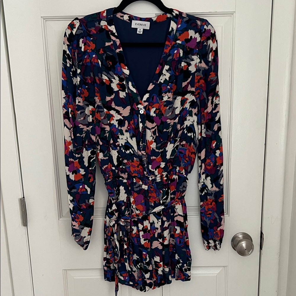 Evereve Navy Multicolor Long Sleeve Belted Romper, M, EUC